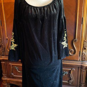 Beautiful "ESY Studio" Black Velvet Dress